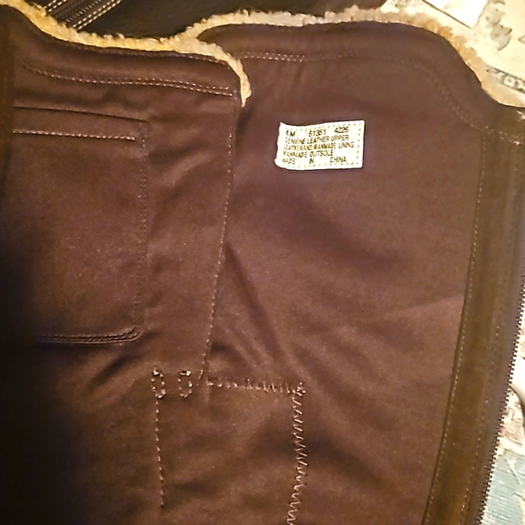 Timberland Dark Brown Leather Boots with Sherpa Lining Size 6 - Picture 11 of 14